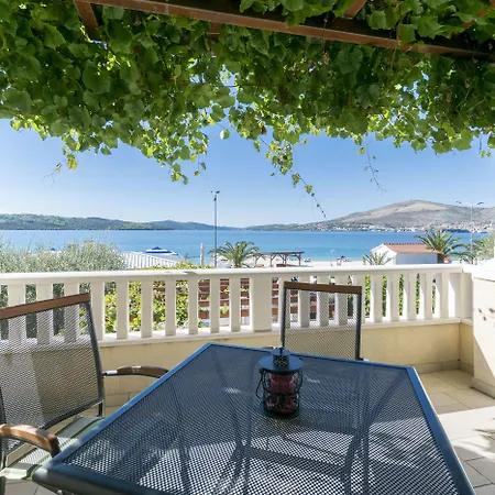 Maja Apartament Trogir