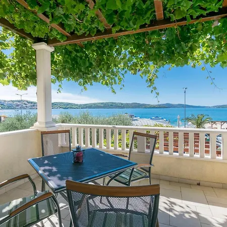 Maja Apartmán Trogir
