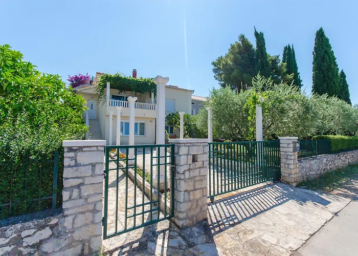 شقة Maja تروغير